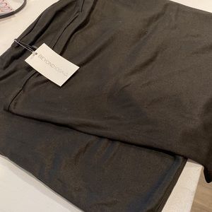 Beyond Yoga infinity scarf with pocket